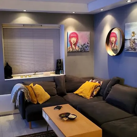 Superb And Central Place! Airb&b Favorite