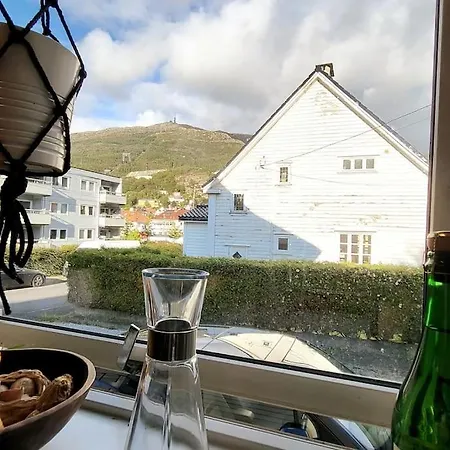 Apartment Superb And Central Place! Airb&b Favorite