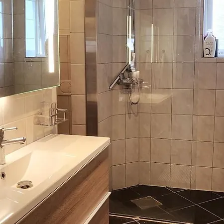 דירה Superb And Central Place! Airb&b Favorite ברגן