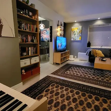 Superb And Central Place! Airb&b Favorite Appartement